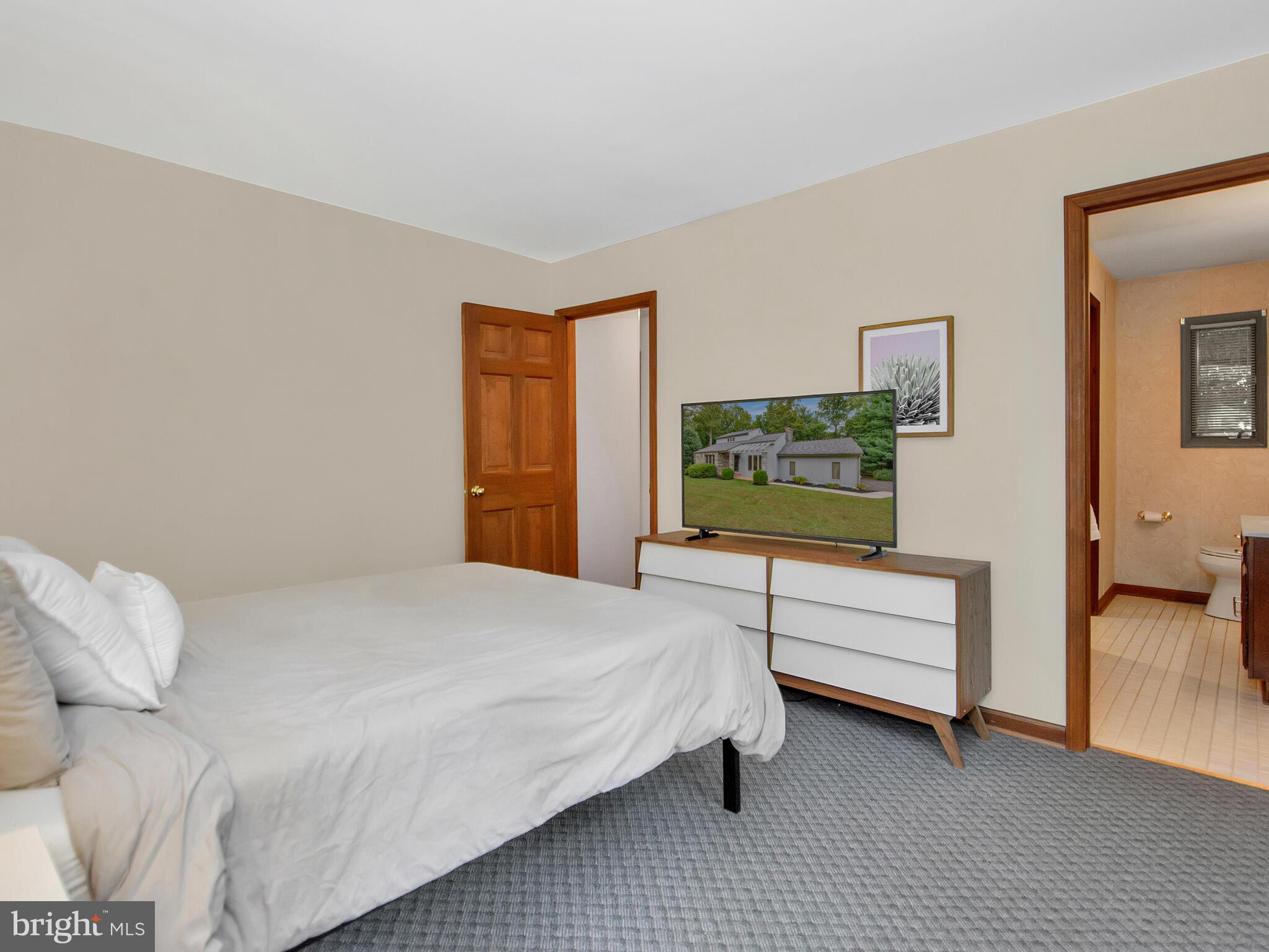 27 Carter Road Thornton, PA 19373 - Photo 15 of 28 Gallery Image 15