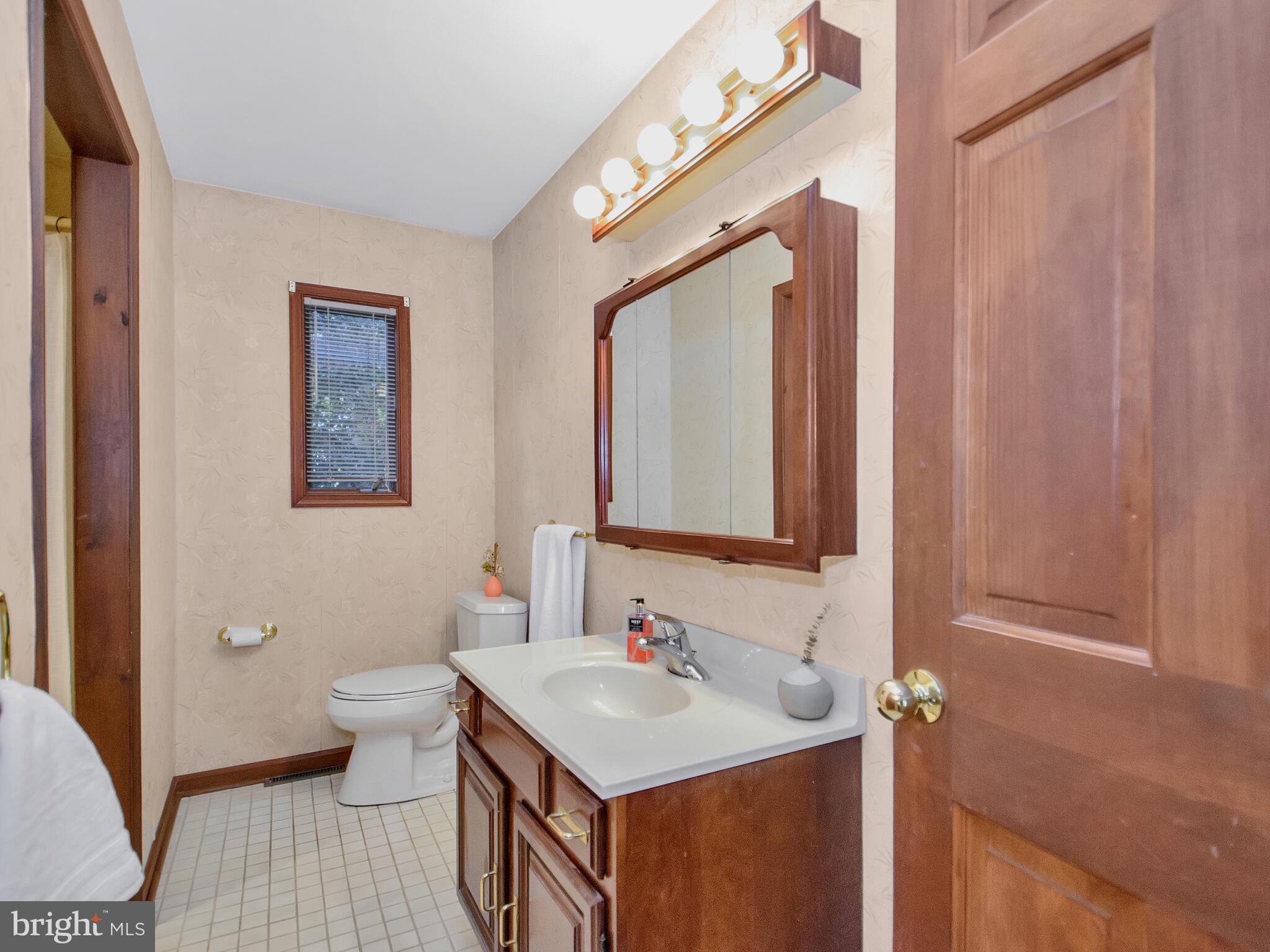 27 Carter Road Thornton, PA 19373 - Photo 16 of 28 Gallery Image 16
