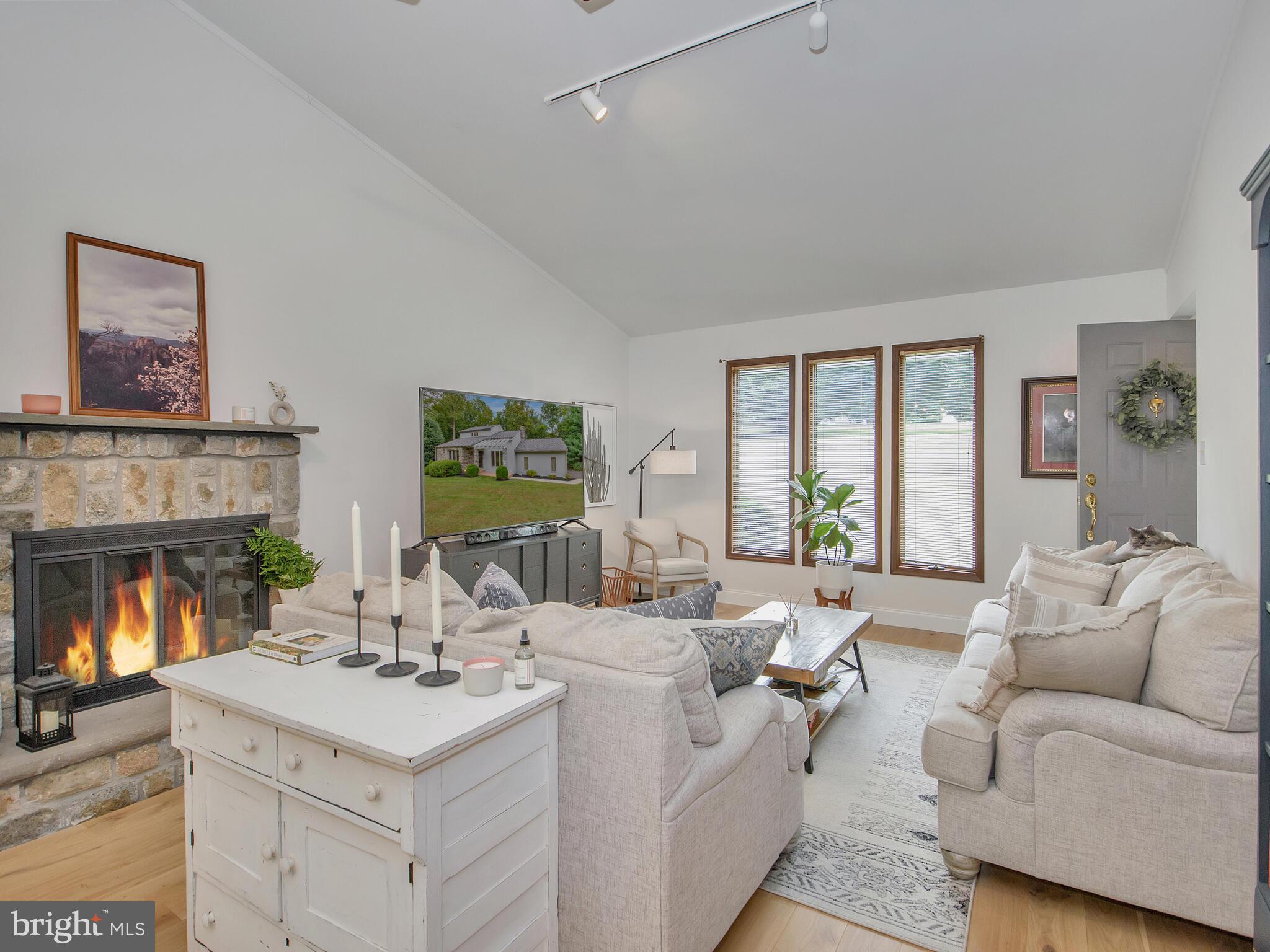 27 Carter Road Thornton, PA 19373 - Photo 5 of 28 Gallery Image 5