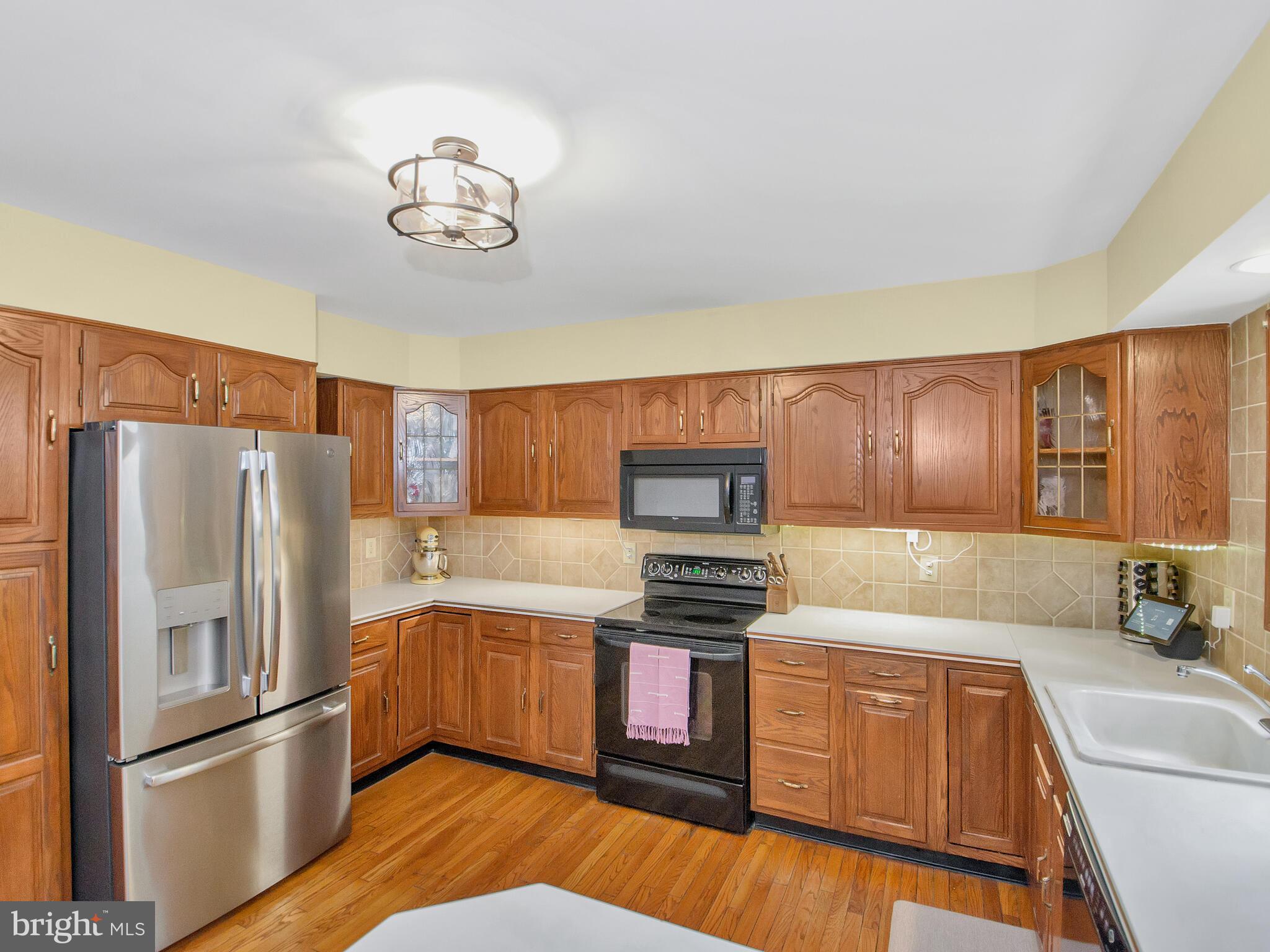 27 Carter Road Thornton, PA 19373 - Photo 9 of 28 Gallery Image 9