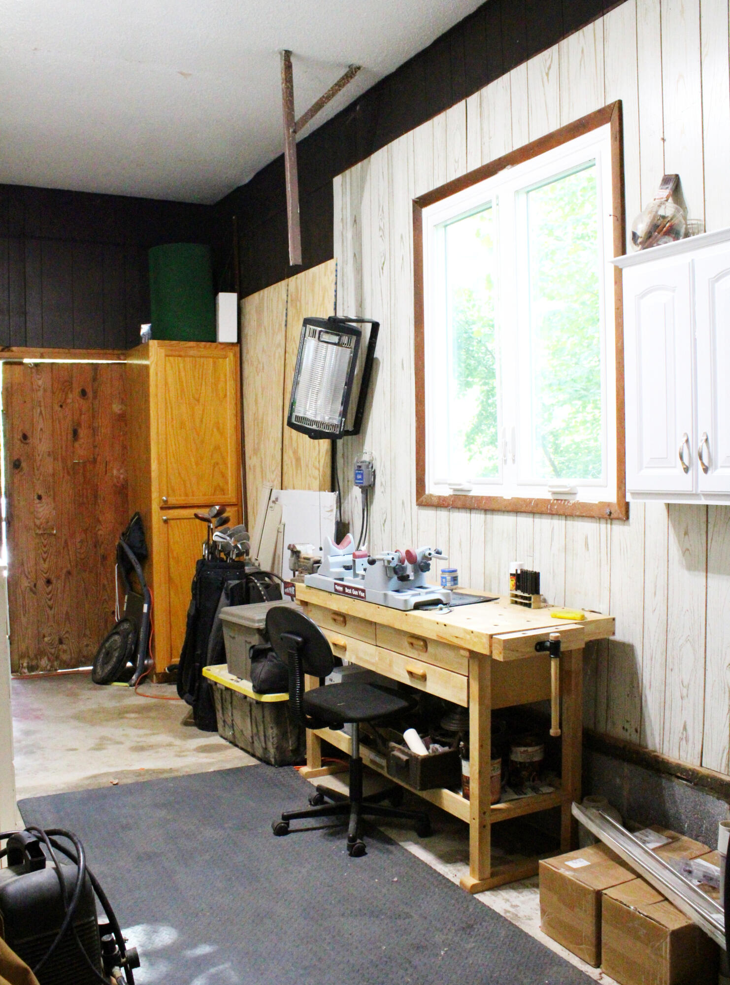 300 Nolan Ridge Road Erwin, TN 37650 - Photo 24 of 40 Workroom attached to garage