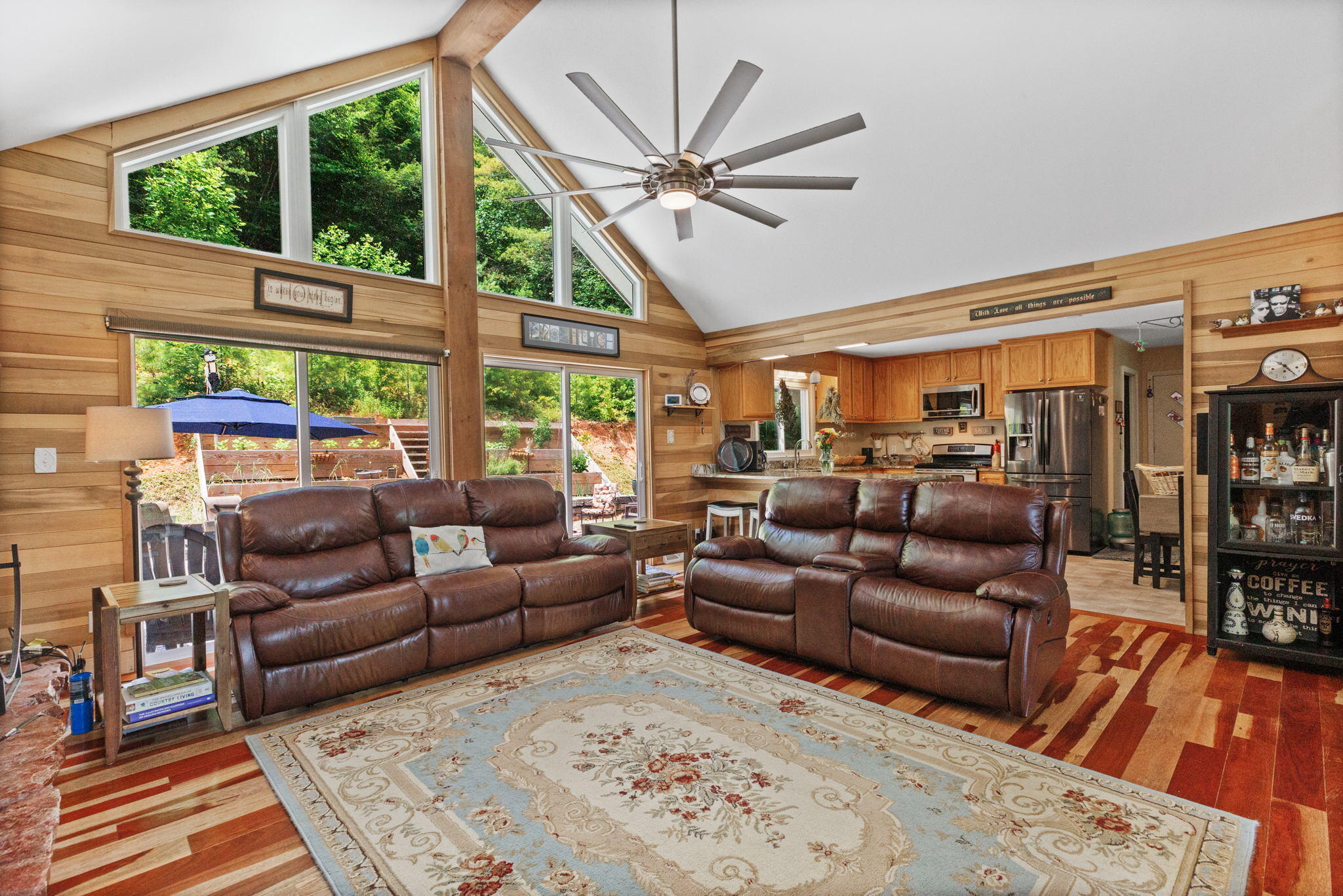 300 Nolan Ridge Road Erwin, TN 37650 - Photo 7 of 40 Living Room Full view