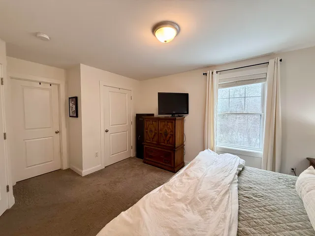 $3,000 | 28 Waterford Drive, Raymond, NH 03077