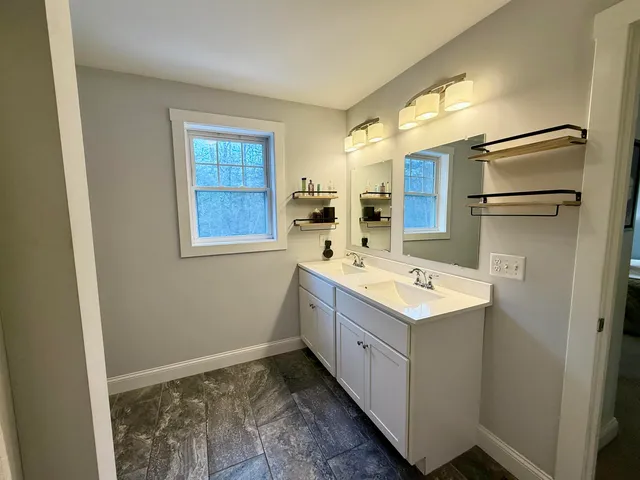 $3,000 | 28 Waterford Drive, Raymond, NH 03077