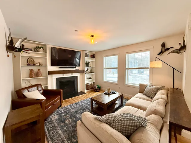 $3,000 | 28 Waterford Drive, Raymond, NH 03077