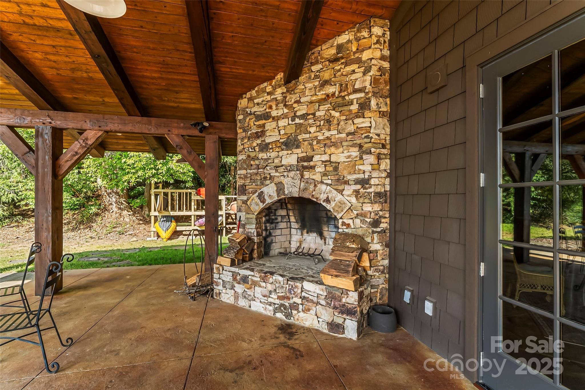 L12 R TrailSide Court Brevard, NC 28712 - Photo 11 of 13 a front view of a house with garden