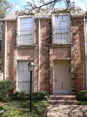 $1,700 | 9820 Park Ln Place, Dallas, TX 75220