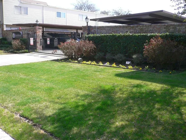 $1,700 | 9820 Park Ln Place, Dallas, TX 75220