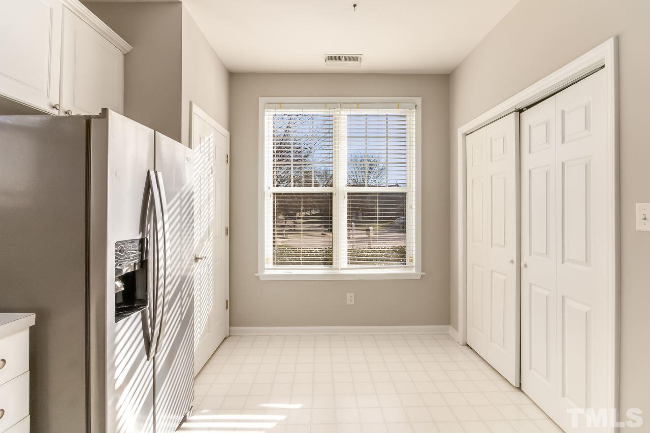 11030 Louson Place Raleigh, NC 27614 - Photo 10 of 30 Gallery Image 10