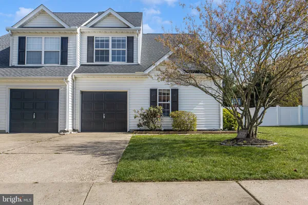 $325,000 | 422 Worchester Drive, Dover, DE 19904