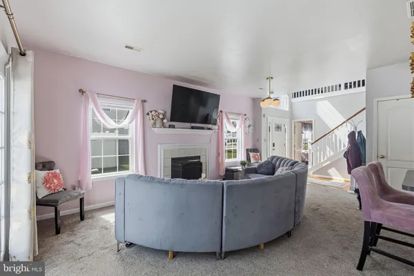 $325,000 | 422 Worchester Drive, Dover, DE 19904