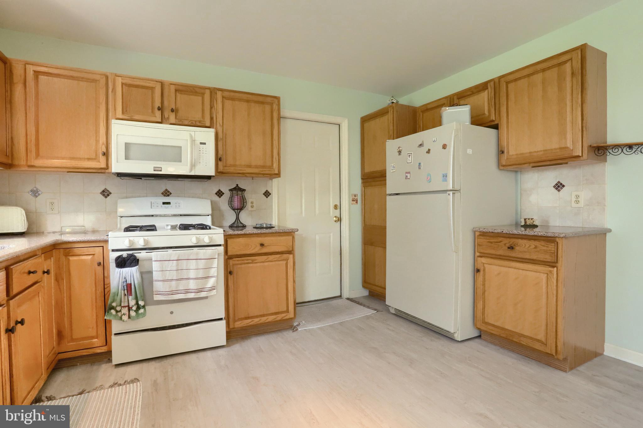 293 Raspberry Road Leola, PA 17540 - Photo 17 of 26 Gallery Image 17