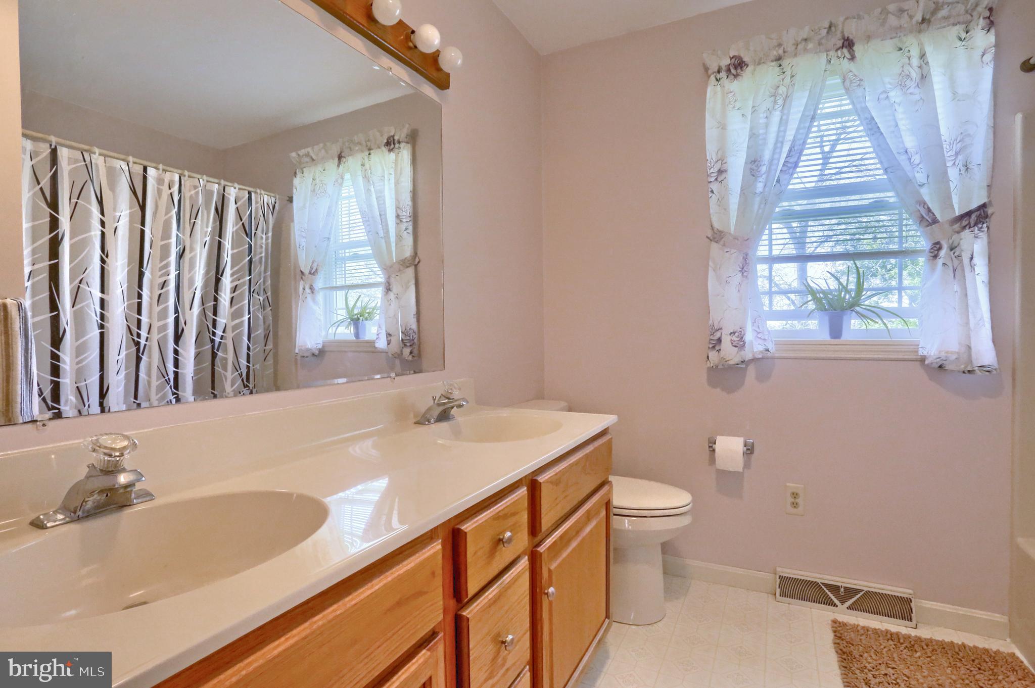 293 Raspberry Road Leola, PA 17540 - Photo 19 of 26 Gallery Image 19
