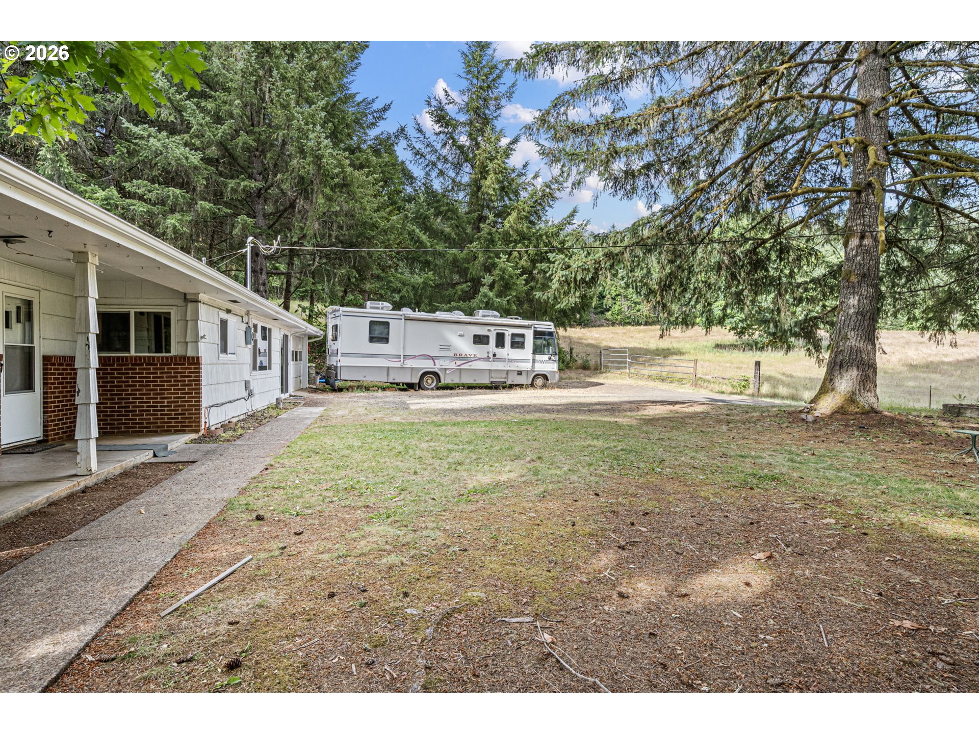 22385 Noti Loop Road Noti, OR 97461 - Photo 5 of 47