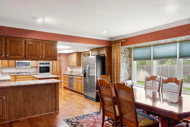 $460,000 | 2343 North Chestnut Drive, Pampa, TX 79065