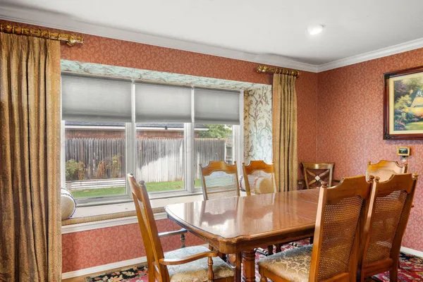 $460,000 | 2343 North Chestnut Drive, Pampa, TX 79065