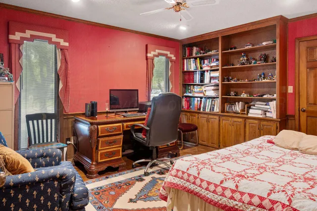 $460,000 | 2343 North Chestnut Drive, Pampa, TX 79065