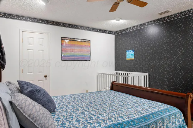 $460,000 | 2343 North Chestnut Drive, Pampa, TX 79065