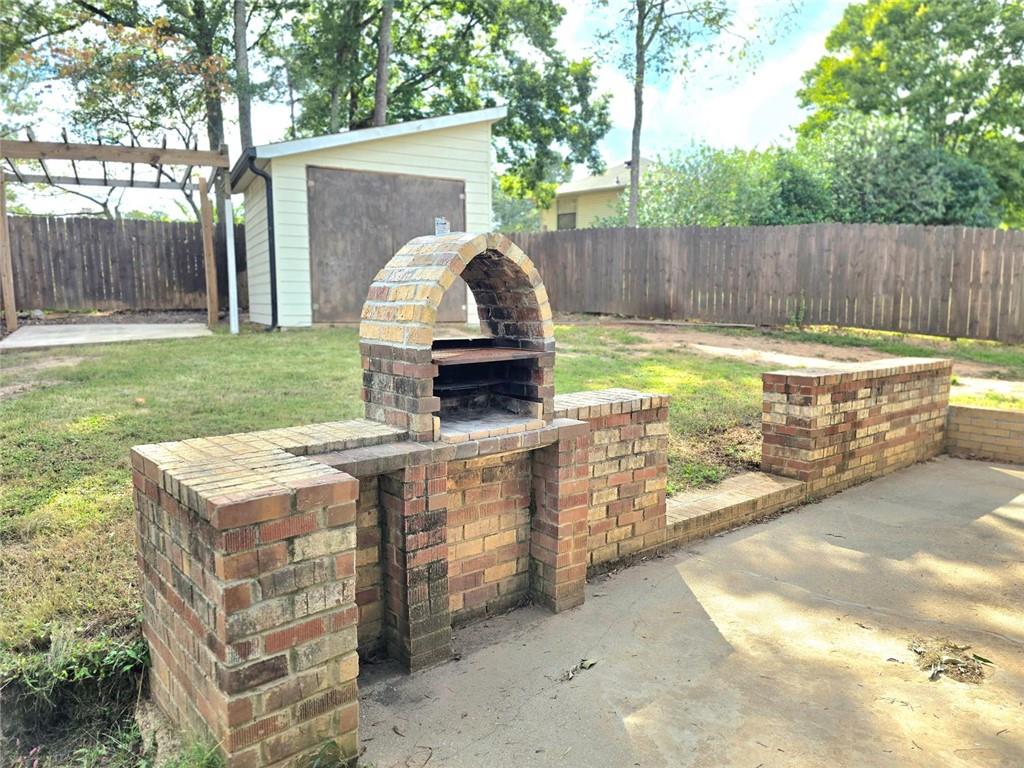 6992 Ivy Pointe Row Austell, GA 30168 - Photo 5 of 32 a view of backyard with swimming pool and outdoor seating
