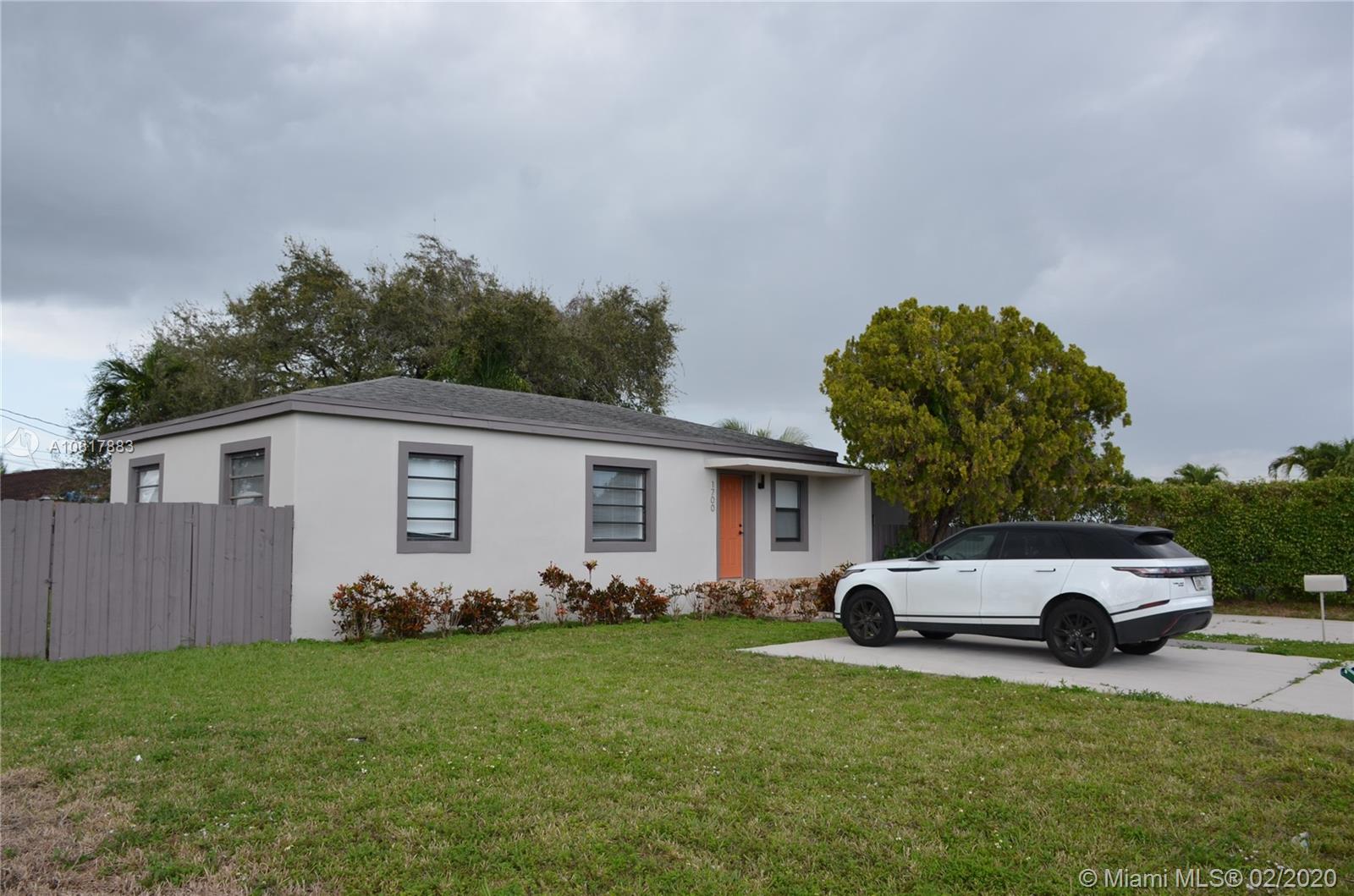 1700 Southwest 75th Avenue Road Miami, FL 33155 - Photo 4 of 42 Gallery Image 4
