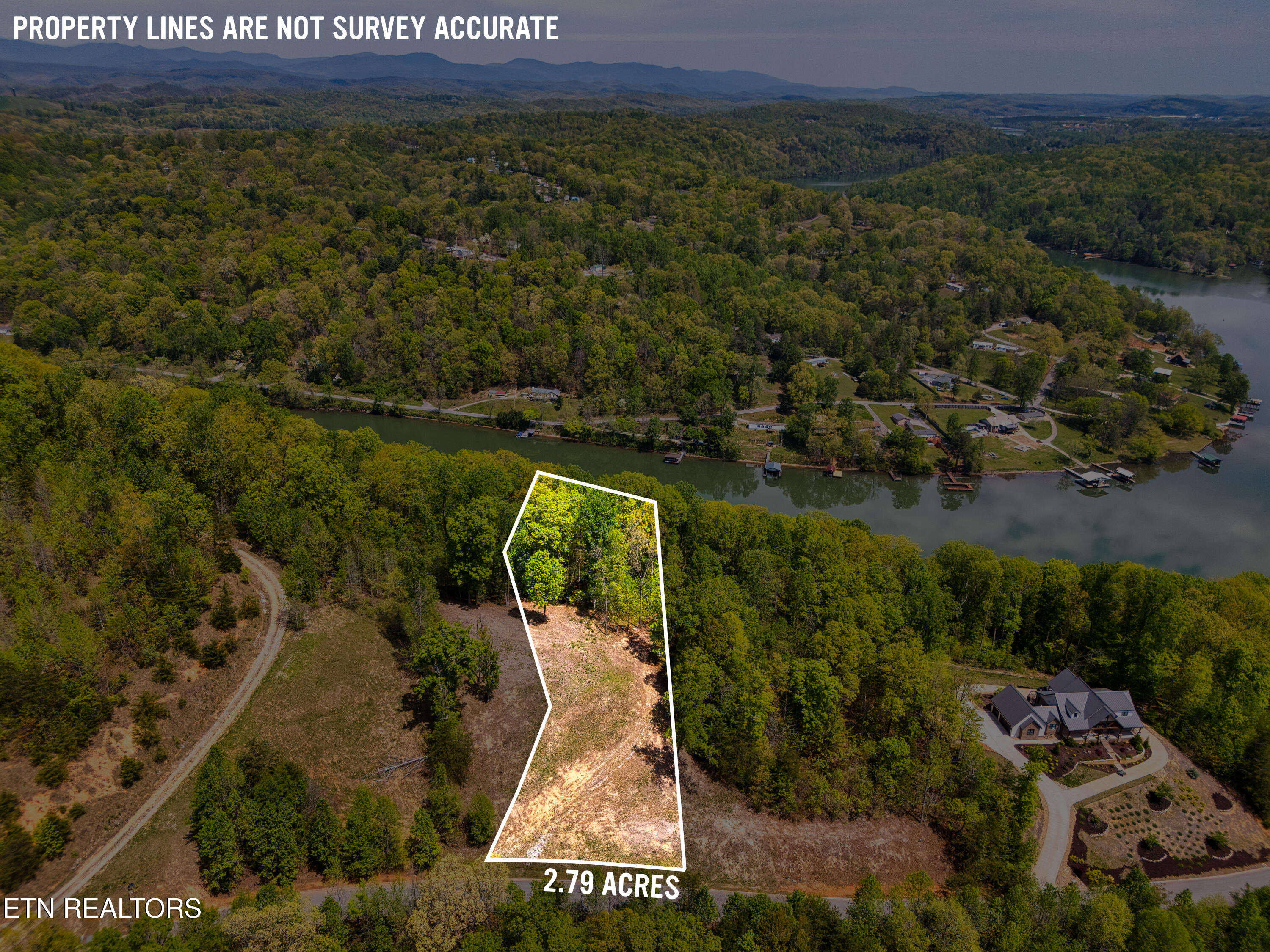 1003 Sheerwater Road Kingston, TN 37763 - Photo 3 of 14 Estimated lot lines