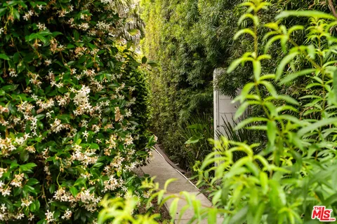 $1,395,000 | 11946 Lucile Street, Culver City, CA 90230
