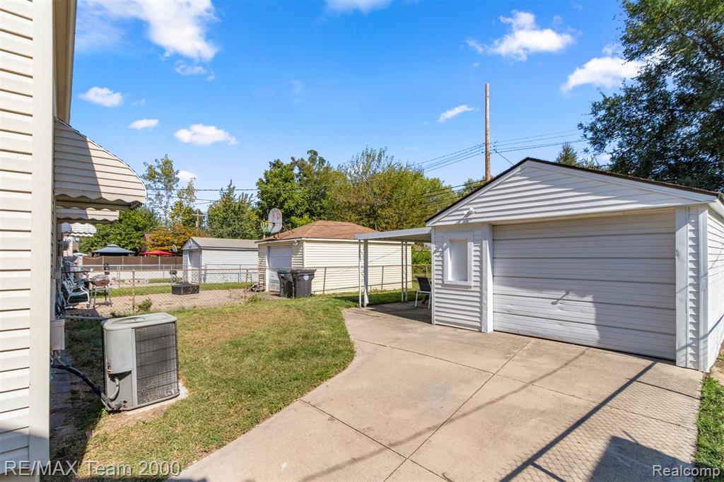 18028 Ruth Street Melvindale, MI 48122 - Photo 34 of 40
