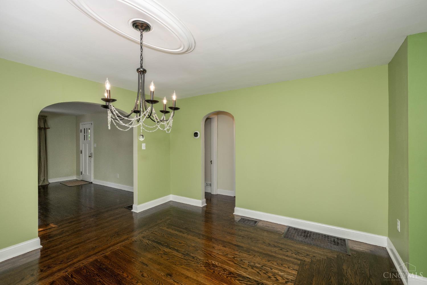 7396 Dawson Road Madeira, OH 45243 - Photo 12 of 42