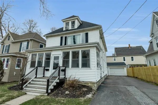 $359,900 | 251 Pleasant Avenue, Hamburg, NY 14075