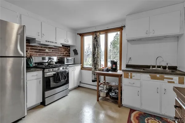 $359,900 | 251 Pleasant Avenue, Hamburg, NY 14075