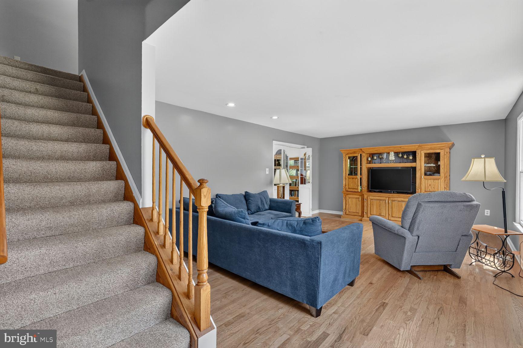1030 Hook Road Westminster, MD 21157 - Photo 20 of 59 Inviting living space with natural light.
