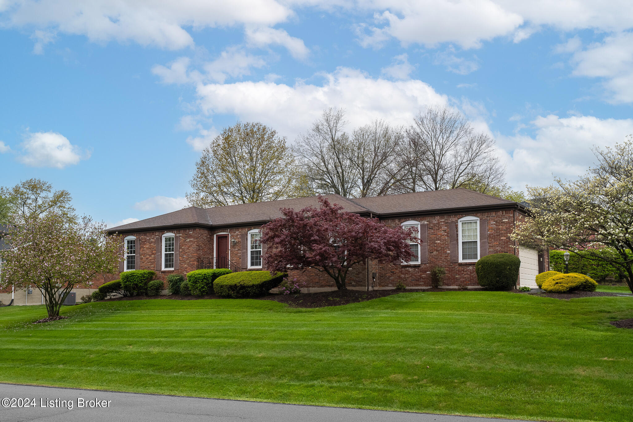 9107 Collingwood Road Louisville, KY 40299 - Photo 18 of 42 9107 Collingwood Rd-2