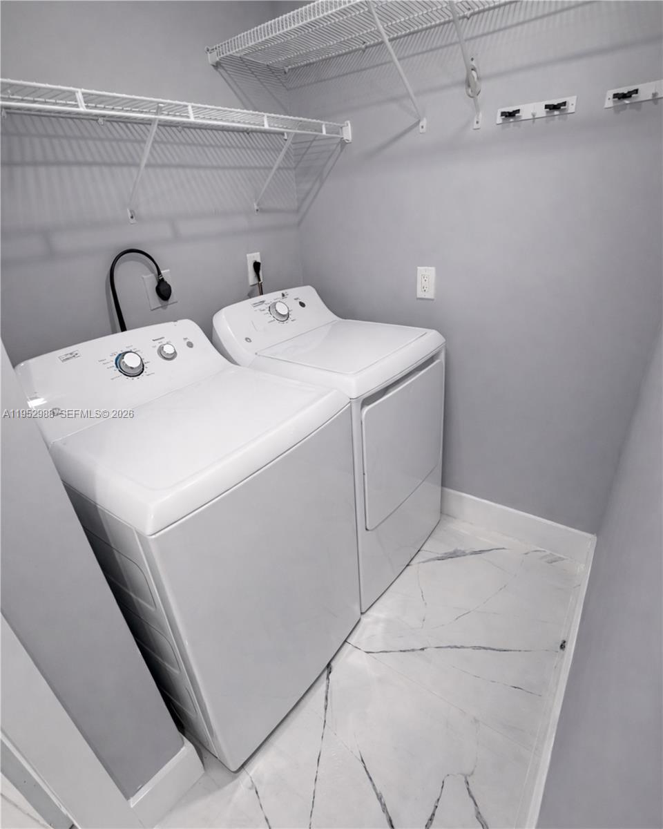 7925 West 29th Way, Unit 201 Hialeah, FL 33018 - Photo 6 of 10