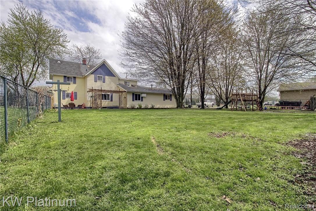 53565 County Line Road New Baltimore, MI 48047 - Photo 33 of 35 Rear_2nd_View.jpg