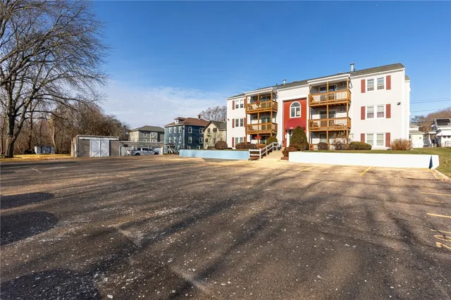 $209,900 | 555 Diamond Hill Road, Unit 204, Woonsocket, RI 02895