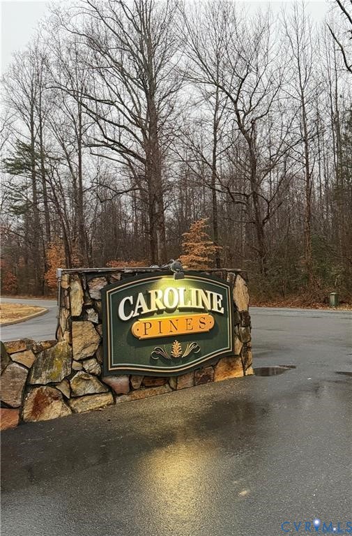 Caroline Pines entry sign crafted from natural sto