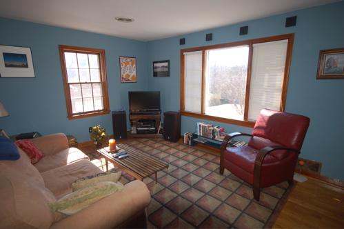 2618 Weaver Road Southwest Roanoke, VA 24015 - Photo 2 of 13 LIVING ROOM
