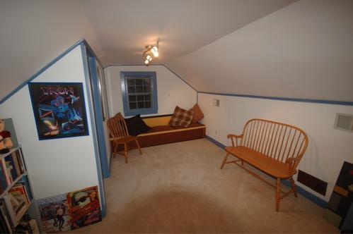 2618 Weaver Road Southwest Roanoke, VA 24015 - Photo 7 of 13 UPSTAIRS 1