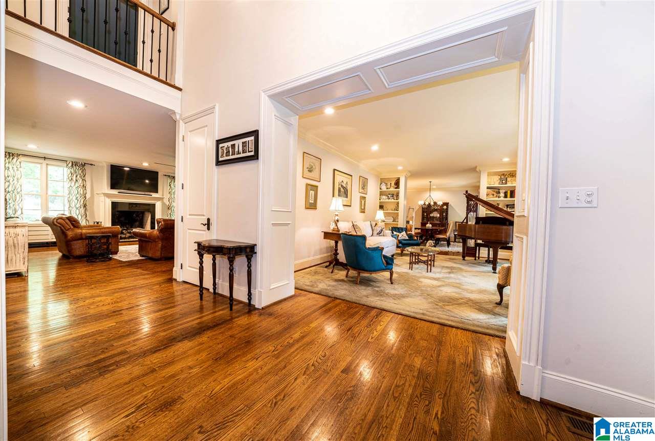 425 Michael Lane Birmingham, AL 35213 - Photo 3 of 45