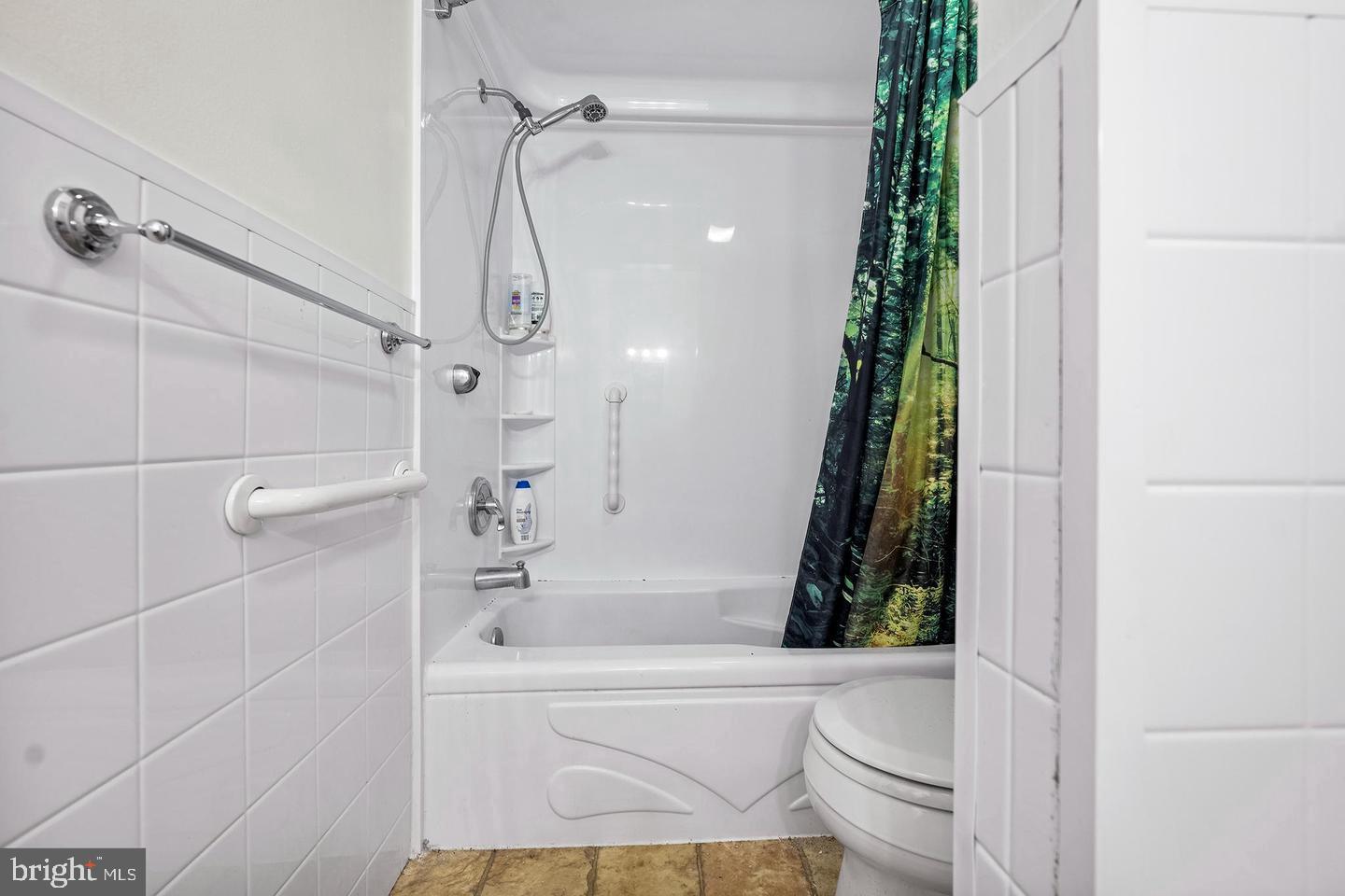 279 Valley Stream Lane Chesterbrook, PA 19087 - Photo 17 of 25