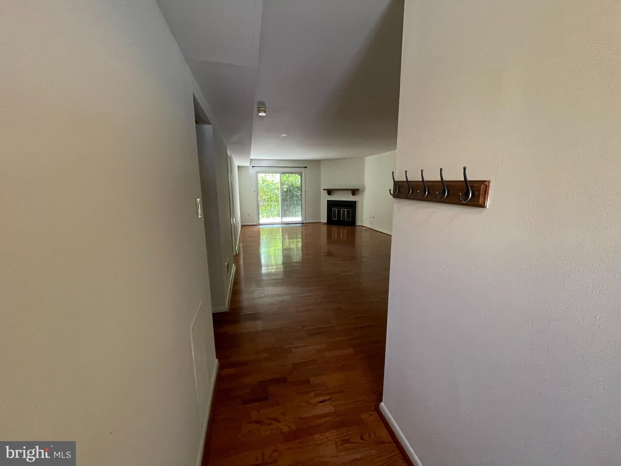 279 Valley Stream Lane Chesterbrook, PA 19087 - Photo 4 of 25