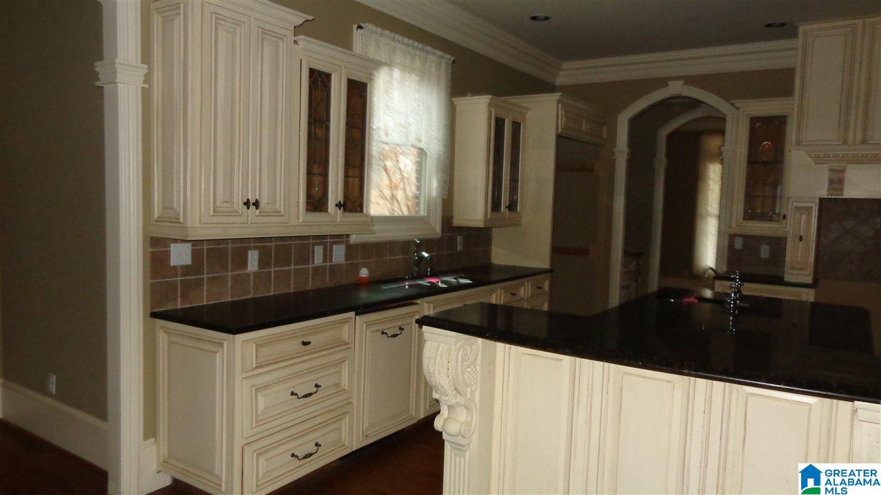 8720 Pine Mountain Road Pinson, AL 35126 - Photo 6 of 25