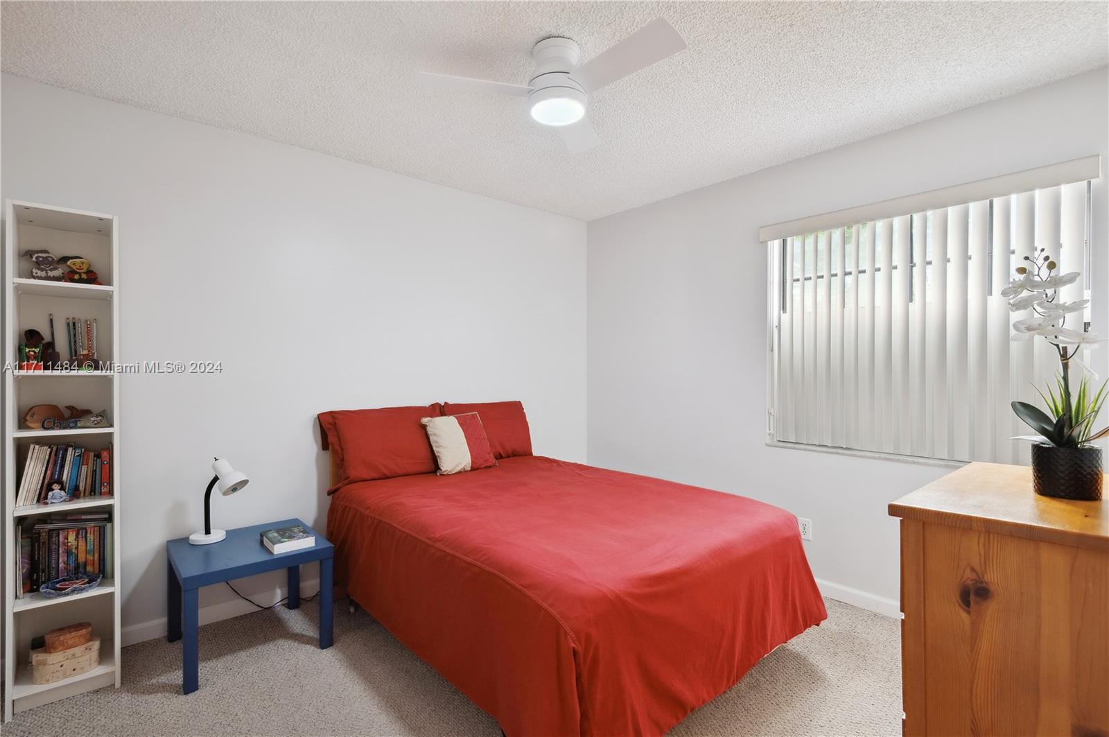 2430 Southwest 86th Avenue Miramar, FL 33025 - Photo 12 of 17