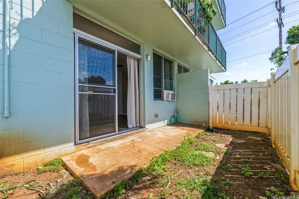 $2,600 | 98-135 Lipoa Place, Unit 102, Aiea, HI 96701