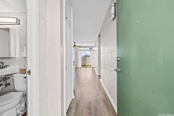 $2,600 | 98-135 Lipoa Place, Unit 102, Aiea, HI 96701