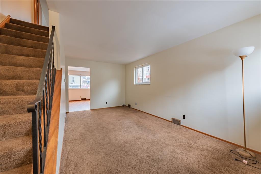 303 Oak Street Butler, PA 16001 - Photo 2 of 25 Gallery Image 2