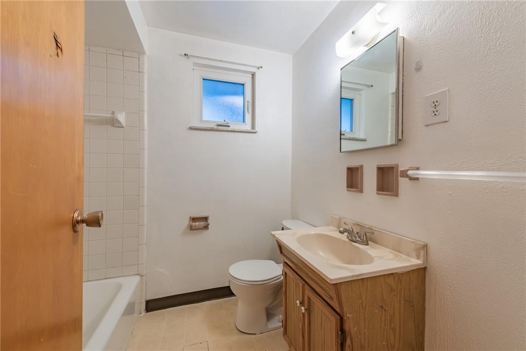 303 Oak Street Butler, PA 16001 - Photo 20 of 25 Gallery Image 20