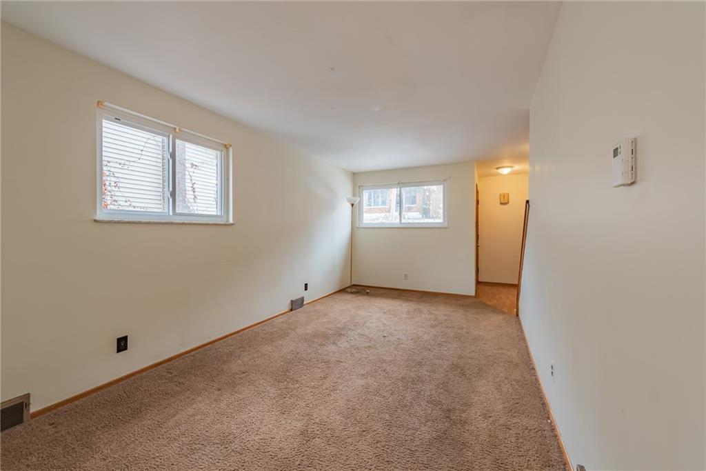 303 Oak Street Butler, PA 16001 - Photo 3 of 25 Gallery Image 3
