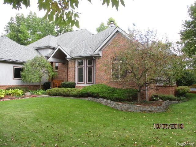 11080 Tipsico Lake Road Fenton, MI 48430 - Photo 2 of 41 IMG_3938.JPG