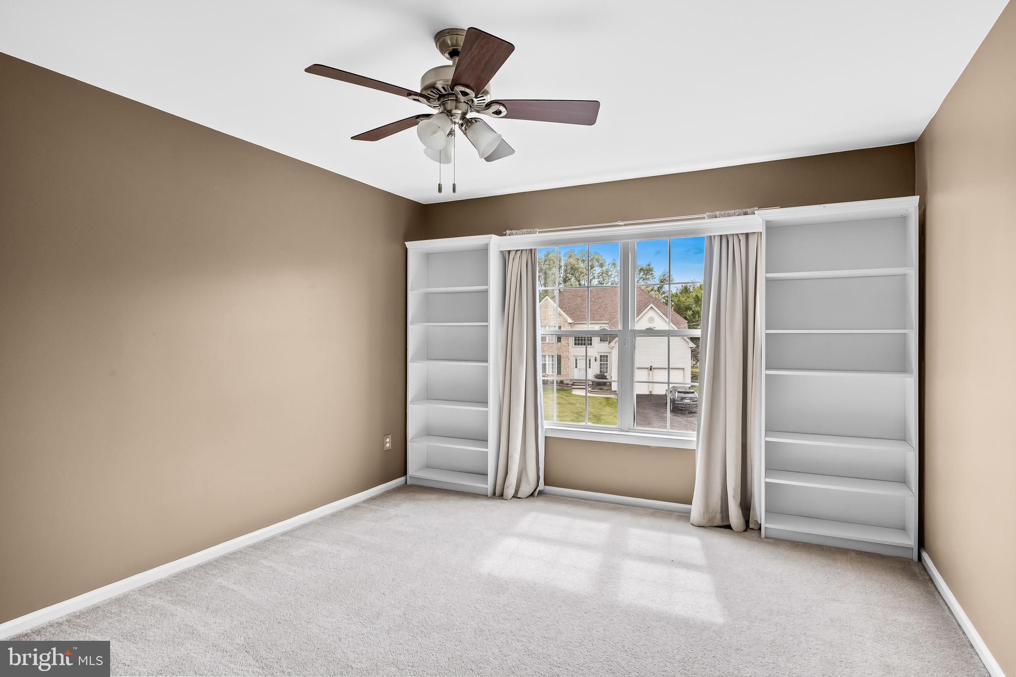 306 Johnny Boy Lane Berlin, NJ 08009 - Photo 29 of 36